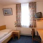 Hotel Hansa 3*