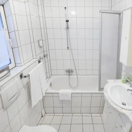 Hansa 3* Ντίσελντορφ