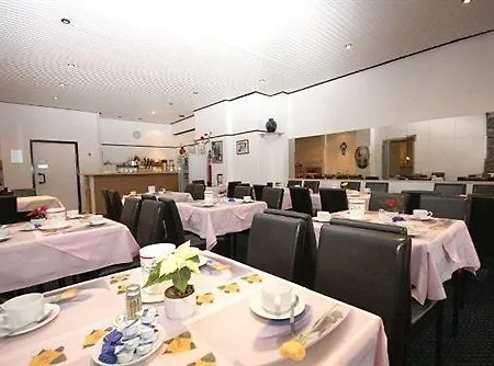 Hansa 3*